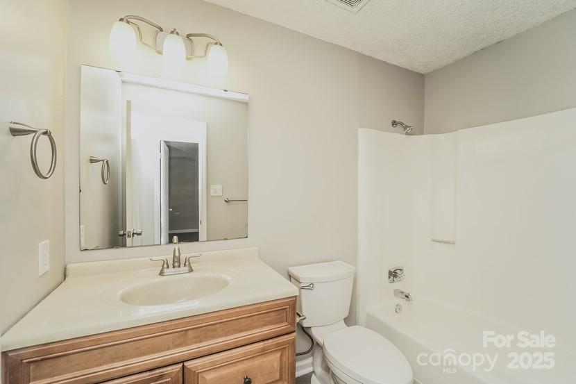 Country Oaks - Residential