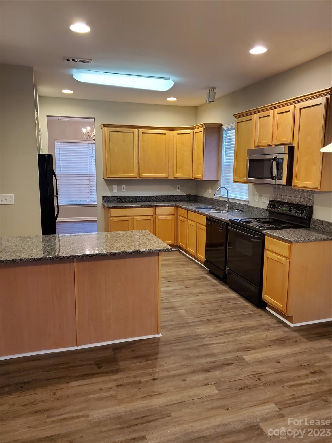 Rocky Meadows - Residential Lease