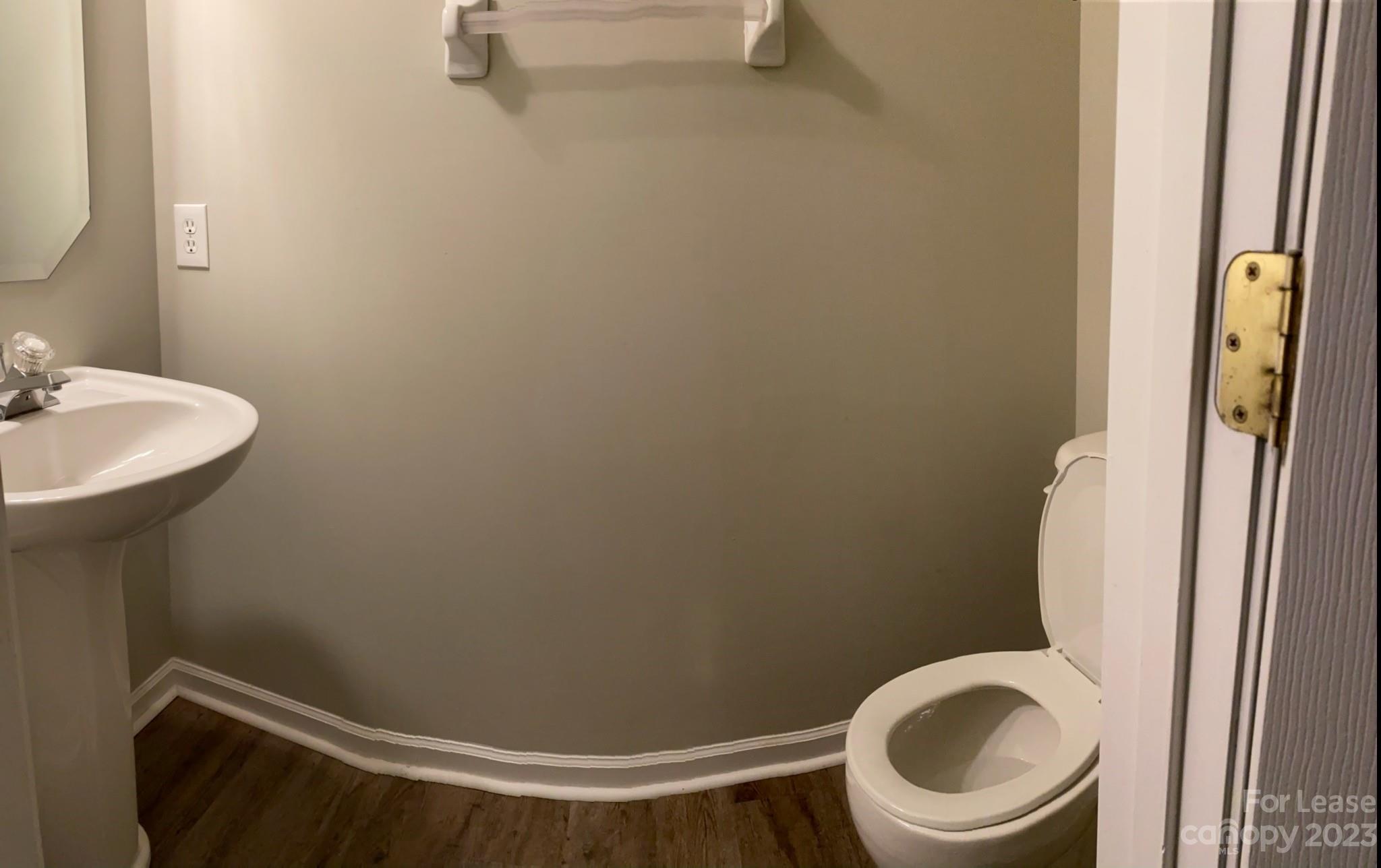 Rocky Meadows - Residential Lease