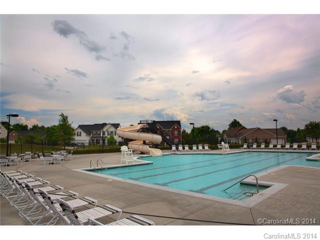 Brandon Oaks - Residential