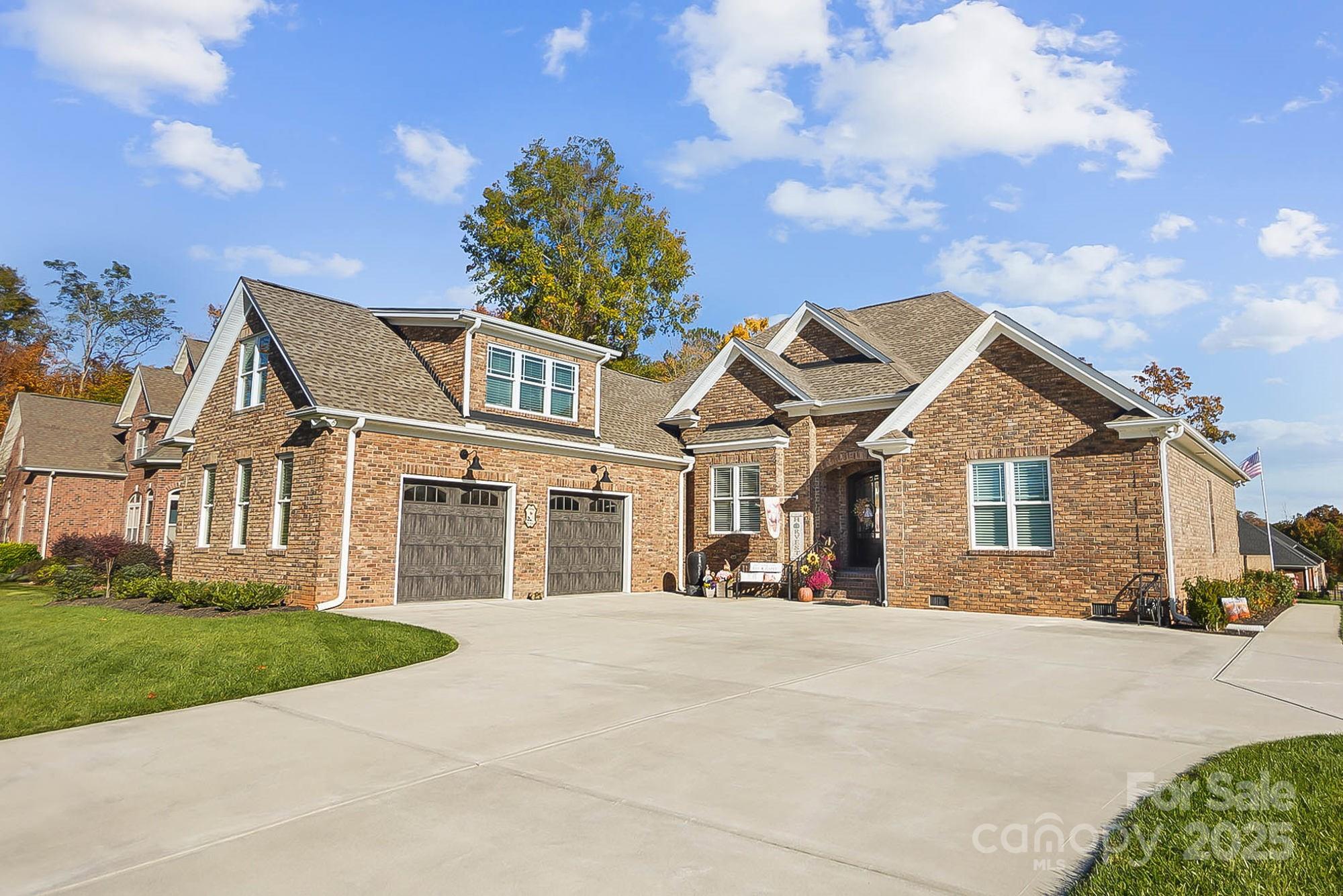 Creekwalk - Residential