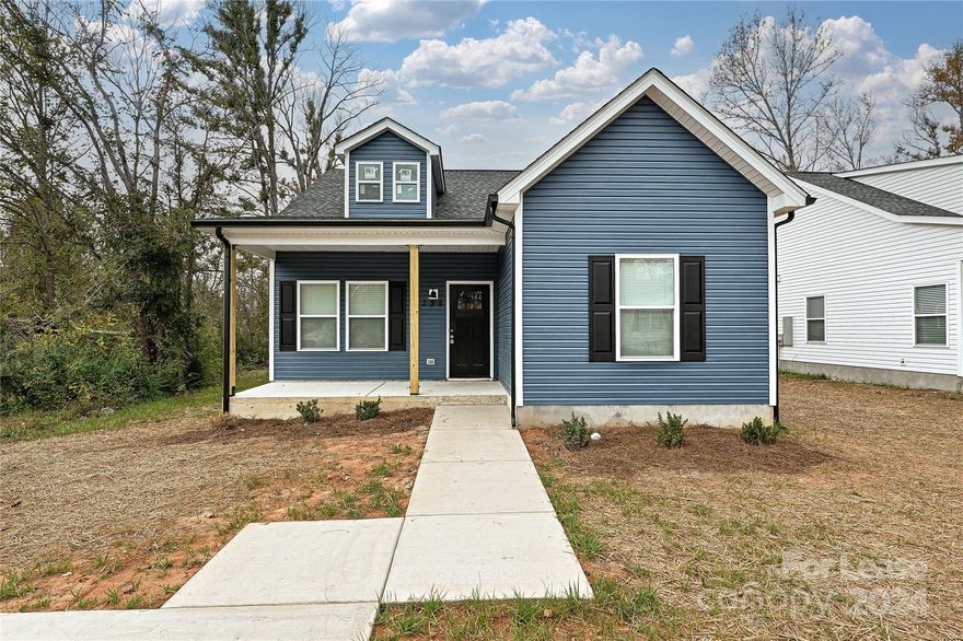 238 Booker Washington Street, Rock Hill, SC 29730

MOVE IN SPECIAL" $200 OFF THE FIRST 2 MONTHS! MOVE IN WITH A RATE OF $1495 FOR THE FIRST 2 MONTHS, THEN RETURN TO REGULAR RATE OF $1695!


Welcome to your new home in the heart of Rock Hill, SC!

This stunning residence boasts:

- Three spacious bedrooms and two stunning bathrooms
- Step into the gorgeous kitchen featuring modern white cabinets, sleek quartz countertops, and gleaming stainless-steel appliances
- Hardwood flooring throughout the home combines durability with a touch of sophistication, ensuring easy maintenance and timeless appeal.
- Enjoy the convenience of washer dryer connections that simplify your daily chores.
- Unwind and soak in the tranquility on the inviting covered front porch, perfect for enjoying your morning coffee or watching the sunset.
- Each bedroom offers generous, well-designed closets, providing plenty of storage space to keep your home organized and clutter-free.