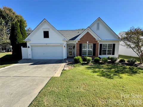Photo of 13624 Osprey Knoll Drive, Charlotte, NC 28269 (MLS # 4437145)