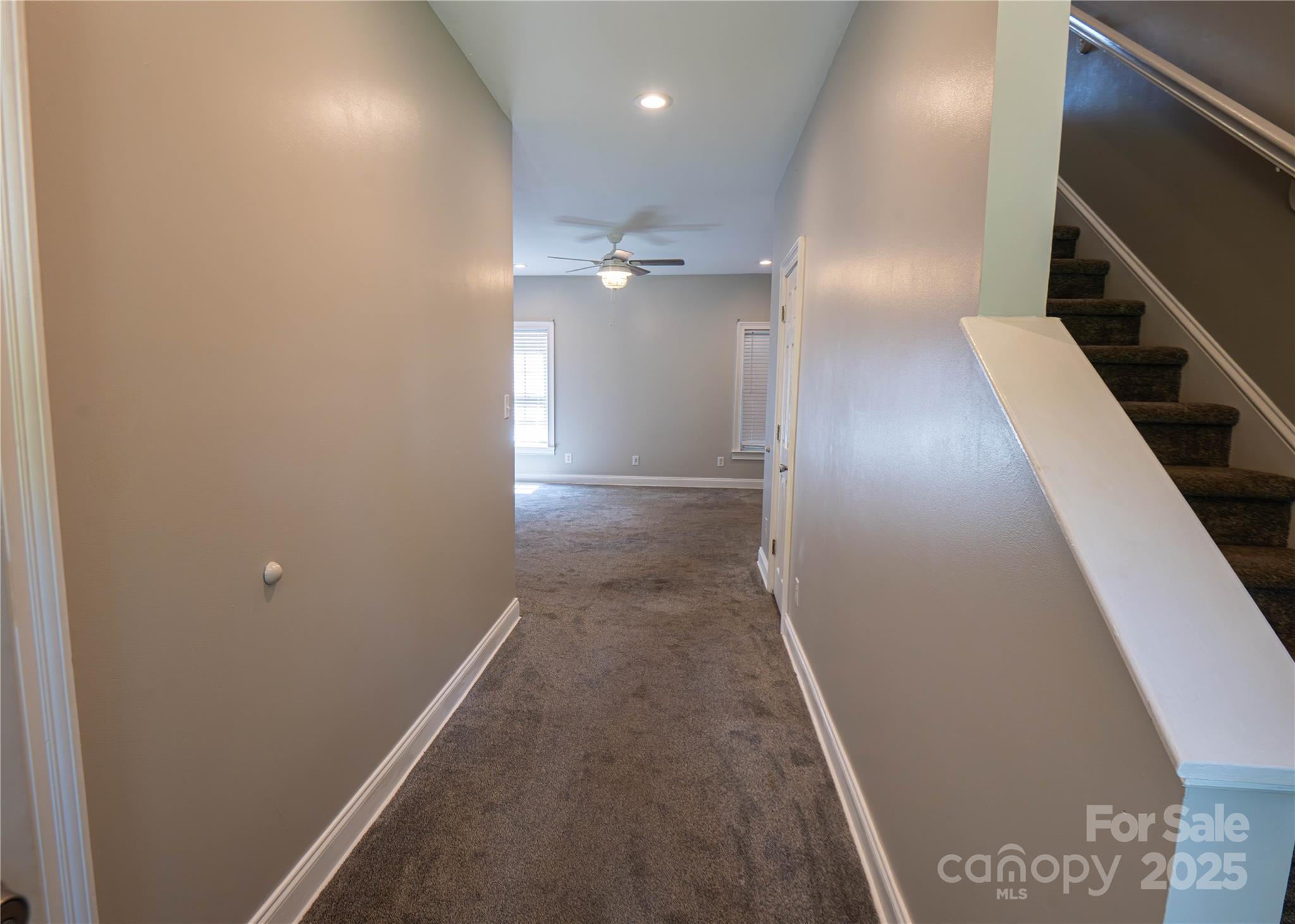 2843 Lakeshore Drive