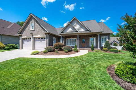 Photo of 1749 30th Avenue Court NE, Hickory, NC 28601 (MLS # 4296489)