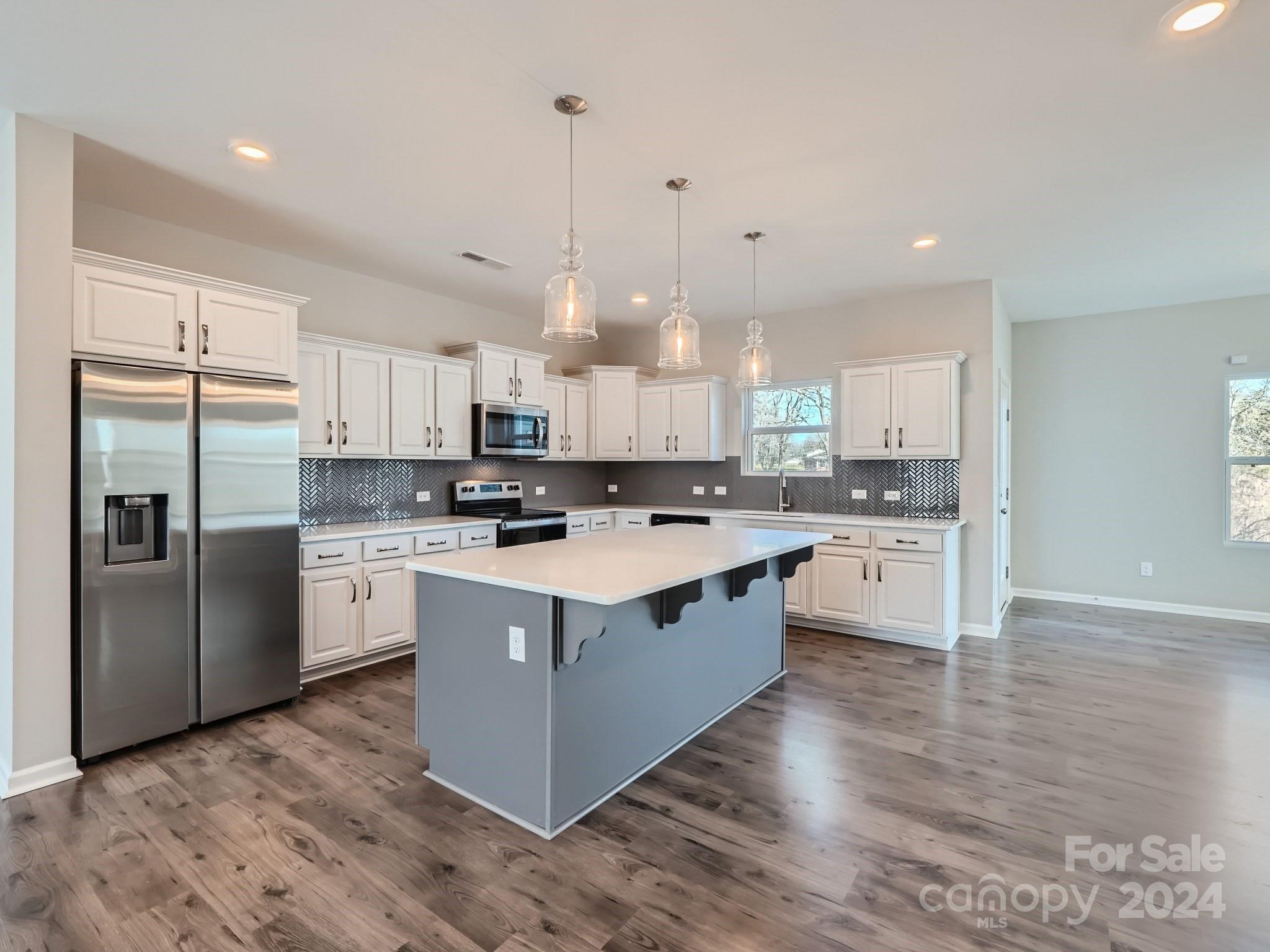 Morgan Hills - Residential