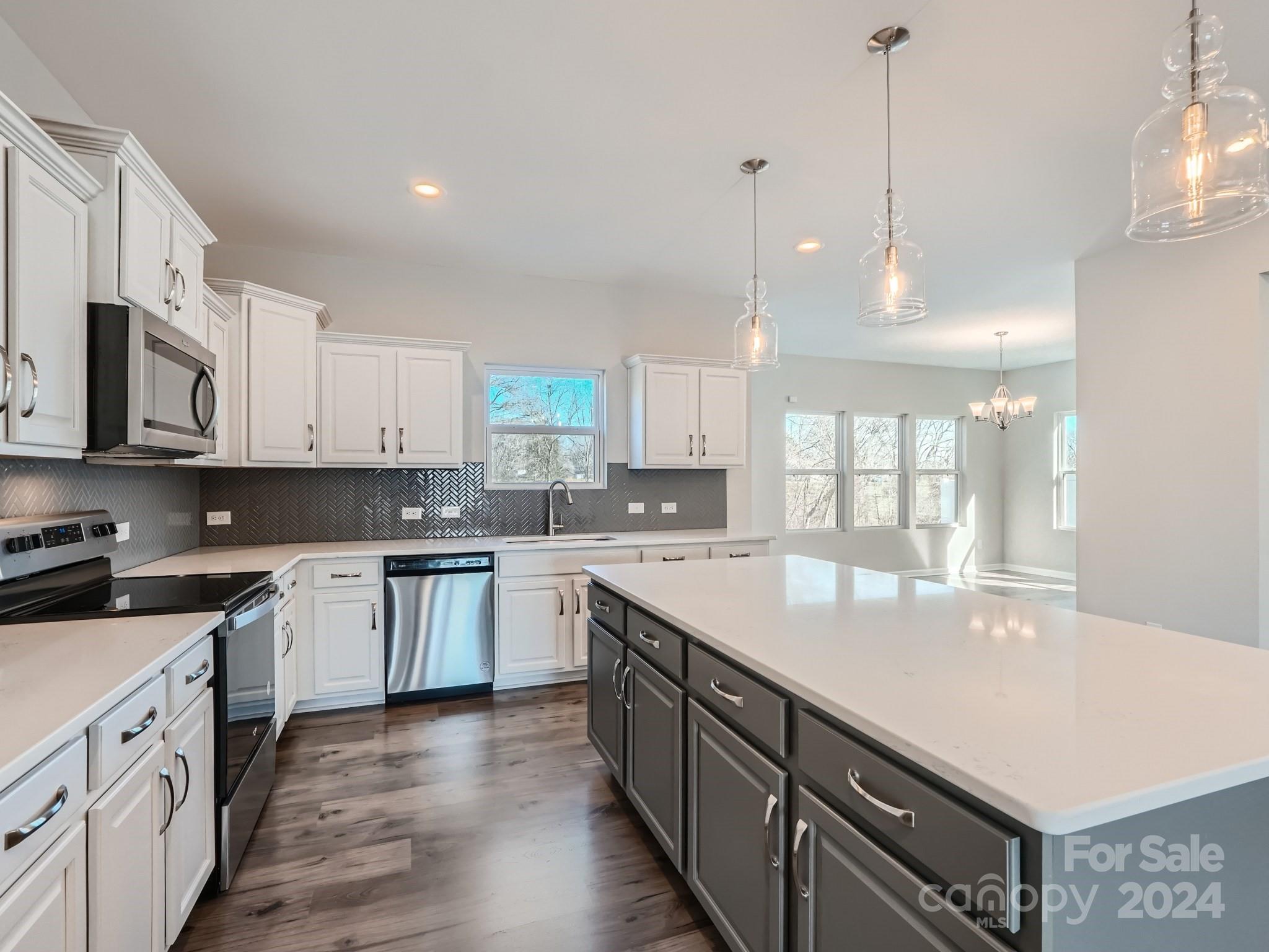 Morgan Hills - Residential