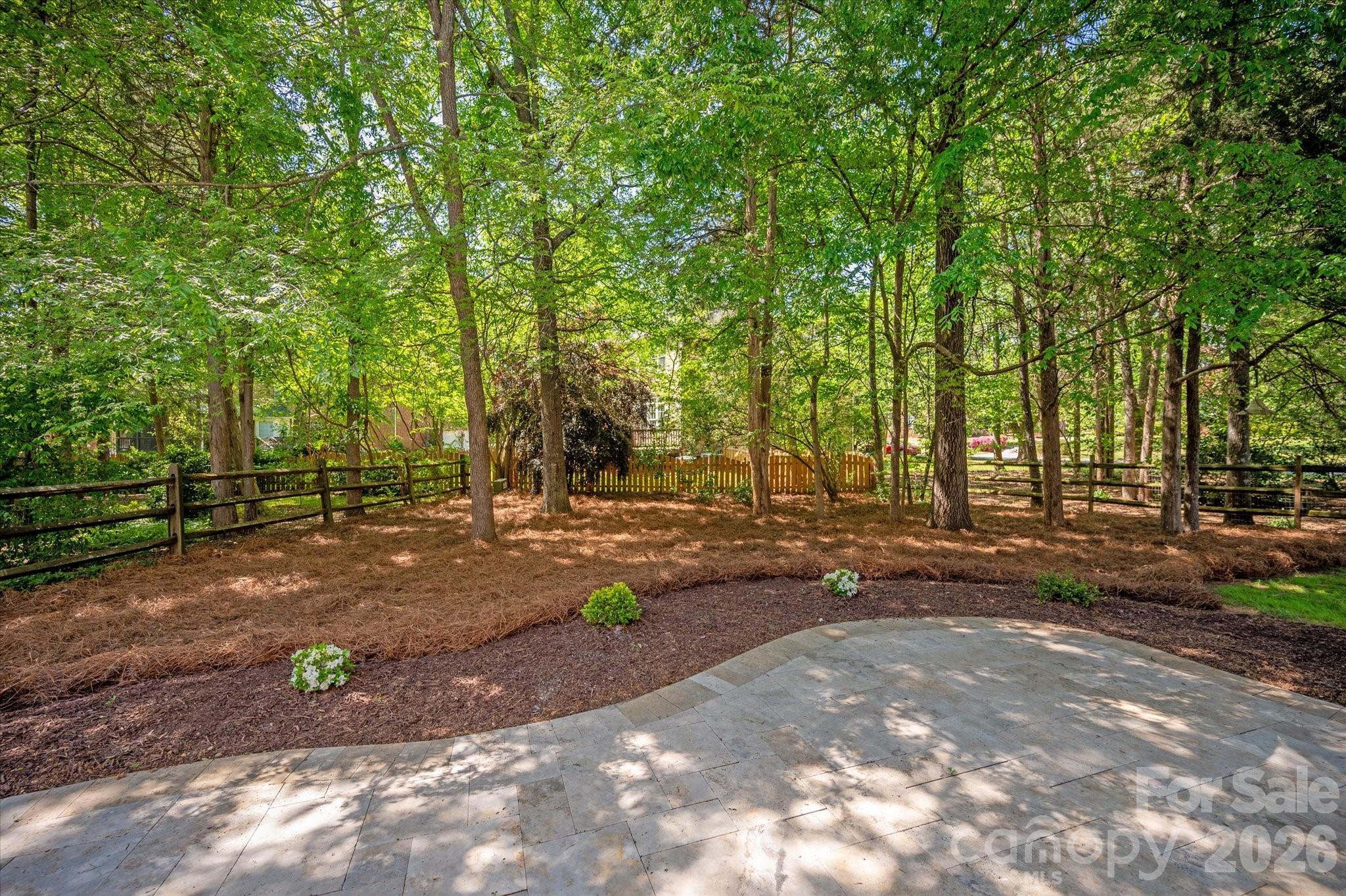 Hunter Oaks - Residential