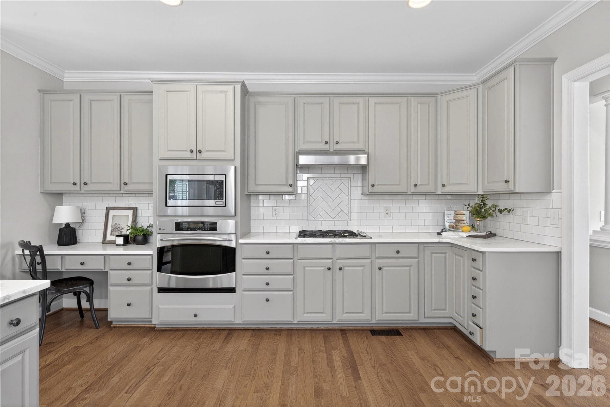 Hunter Oaks - Residential