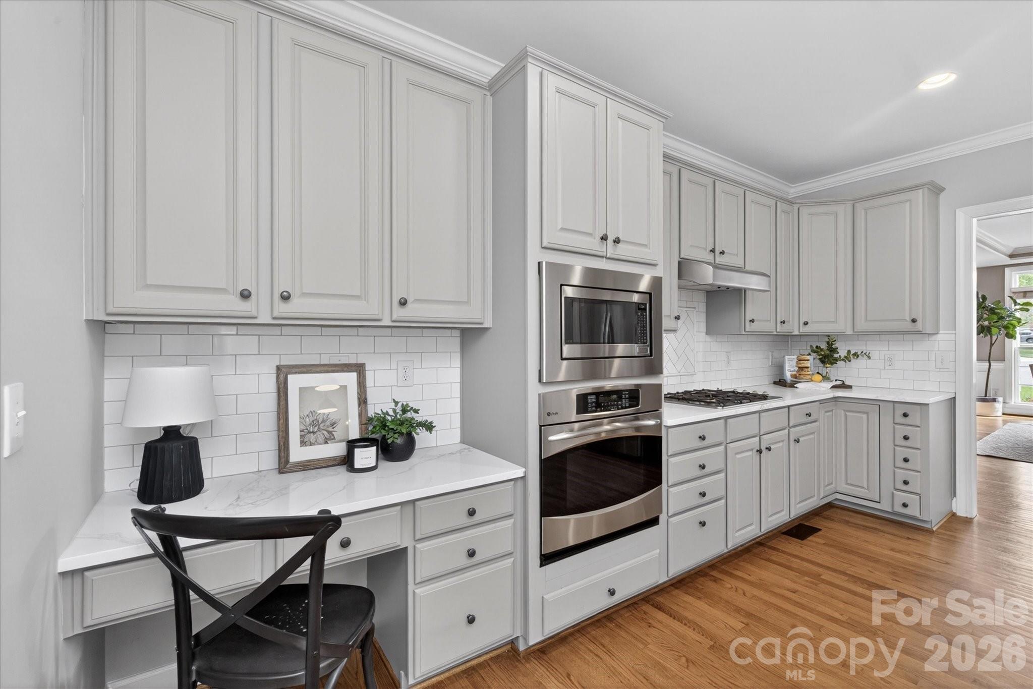 Hunter Oaks - Residential