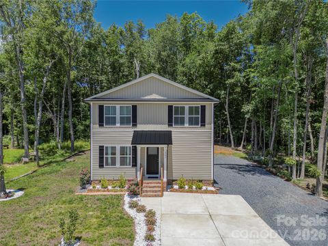 Photo of 1903 Midwood Drive, Albemarle, NC 28001 (MLS # 4381830)
