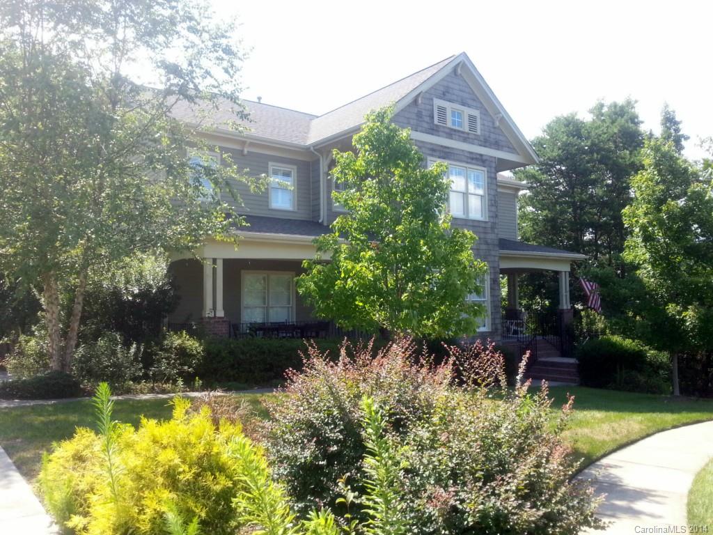 Lake Shore - Residential