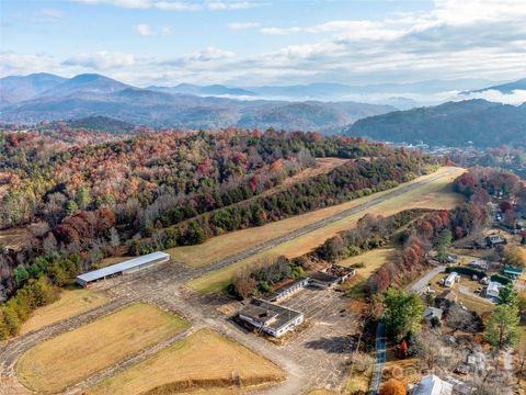 67 Lakeview Drive Bryson City NC 28713