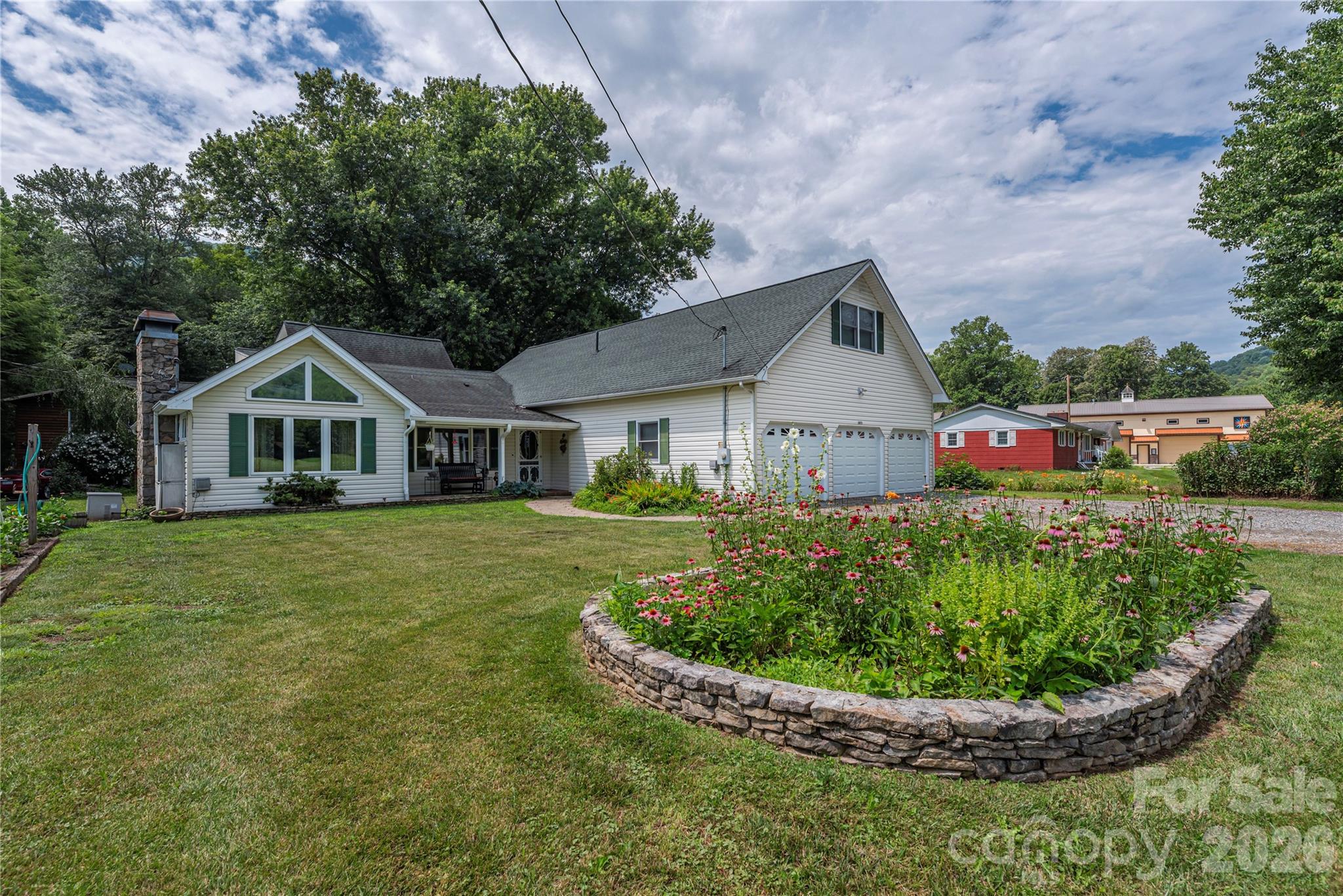 1075 Moody Farm Road