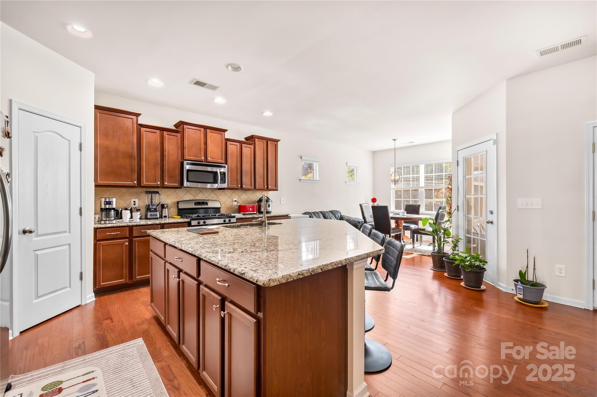 Wellesley East - Residential