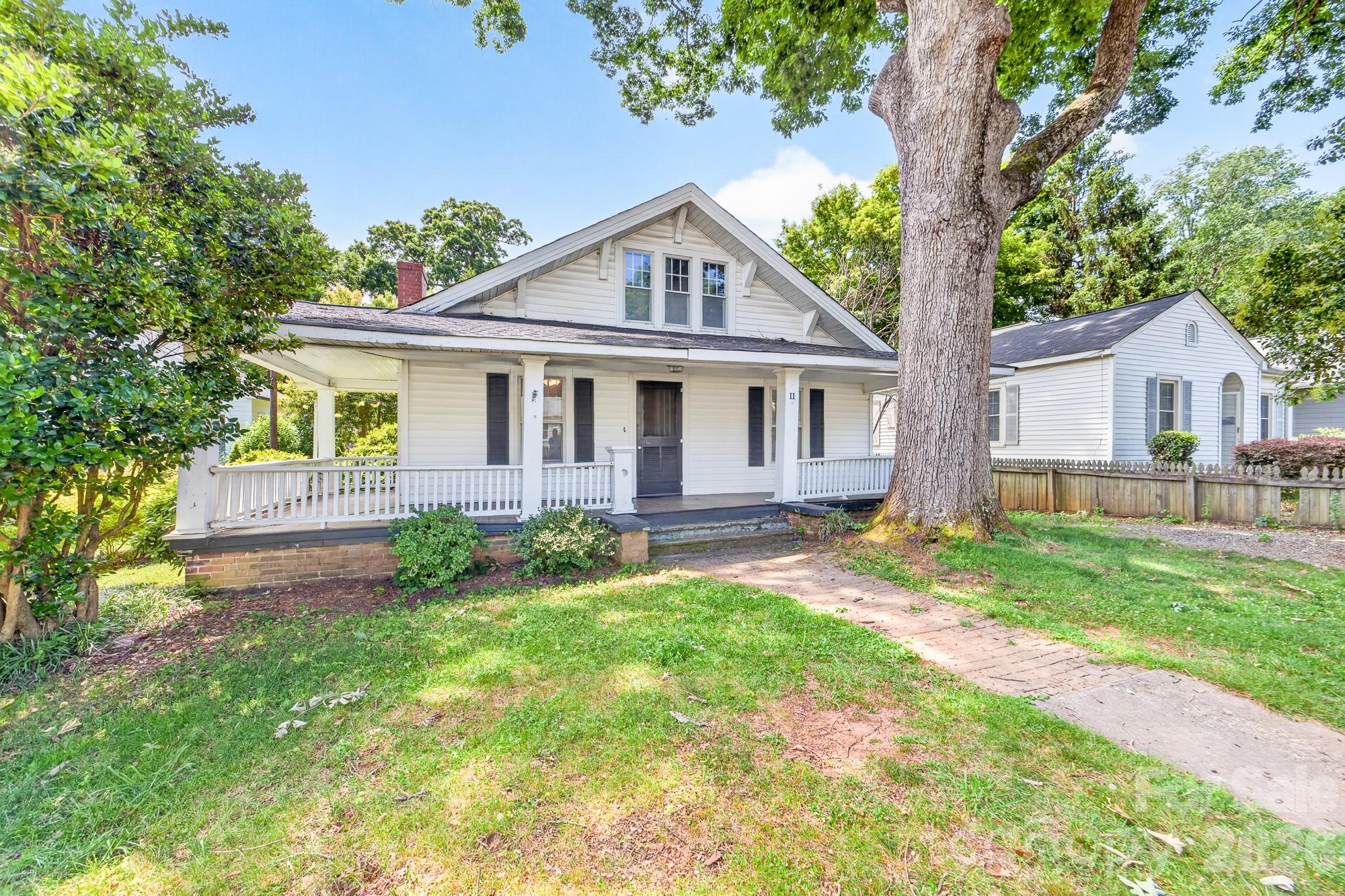 11 Cedar Street