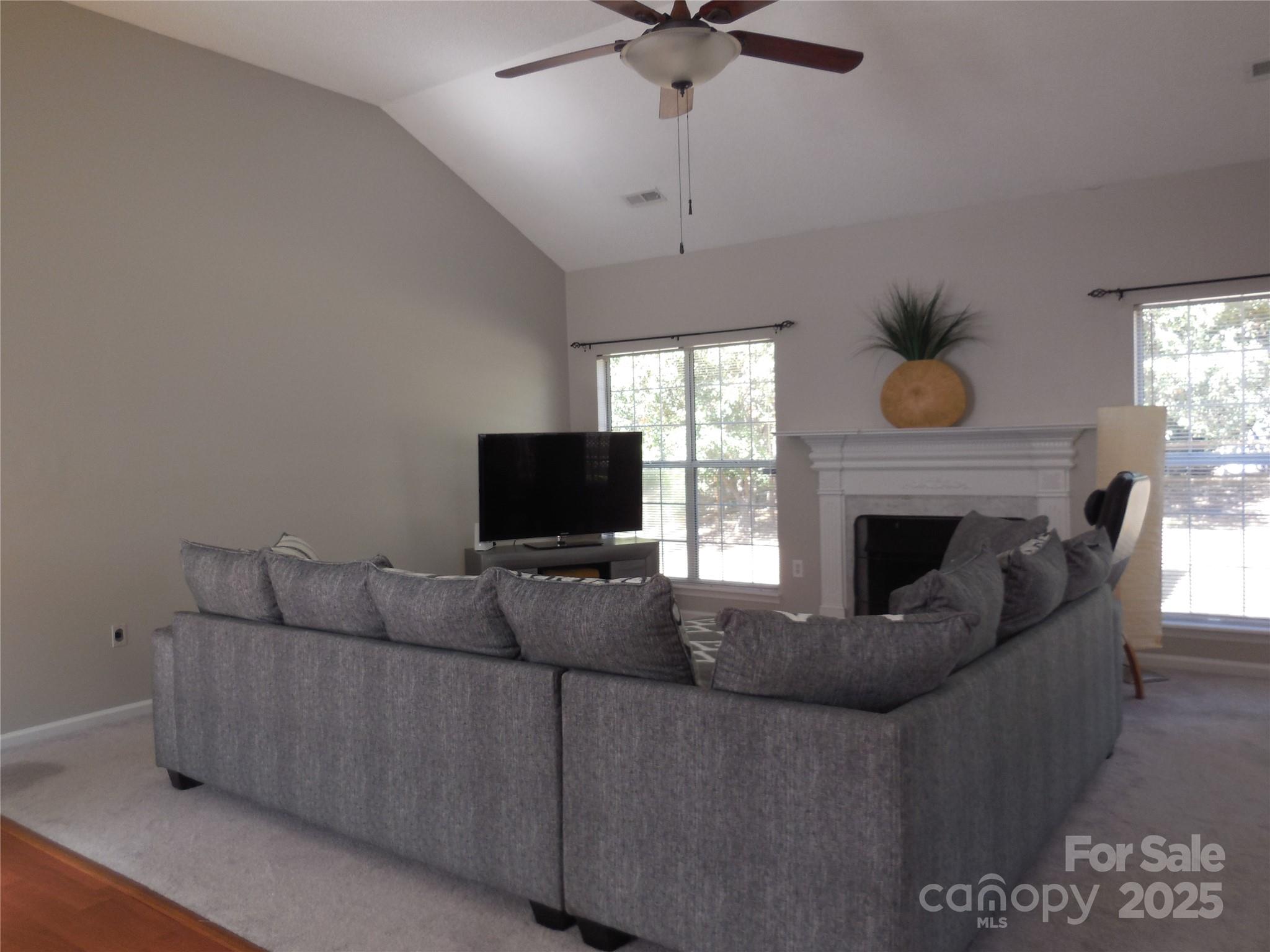 10631 Jardin Way