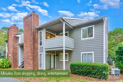 3215 Heathstead Place Charlotte NC 28210