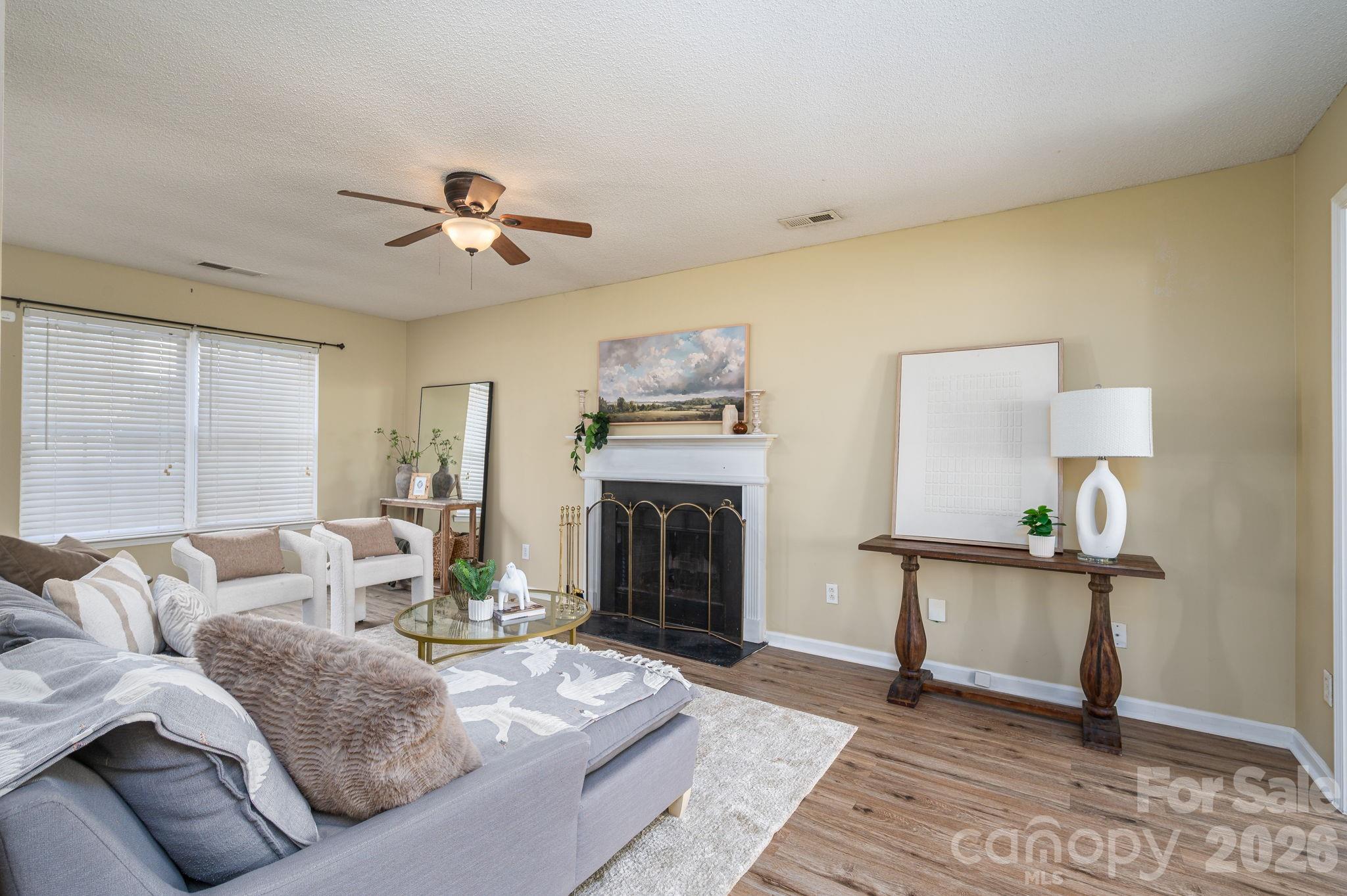 Forest Oaks - Residential