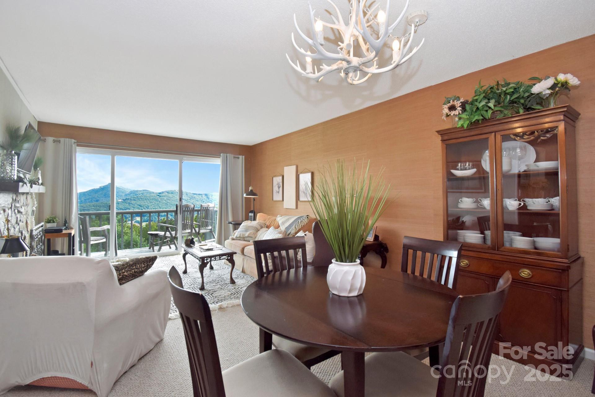 367 Skyleaf Drive D15