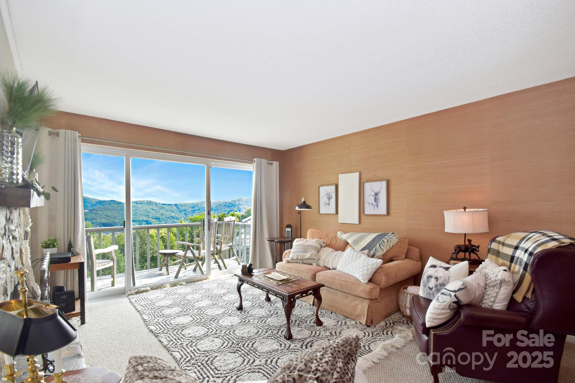 Skyleaf - Residential