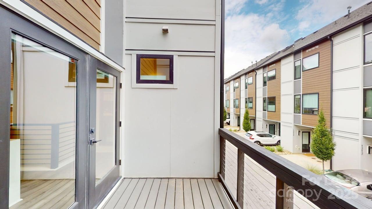 Altura Southend - Residential Lease