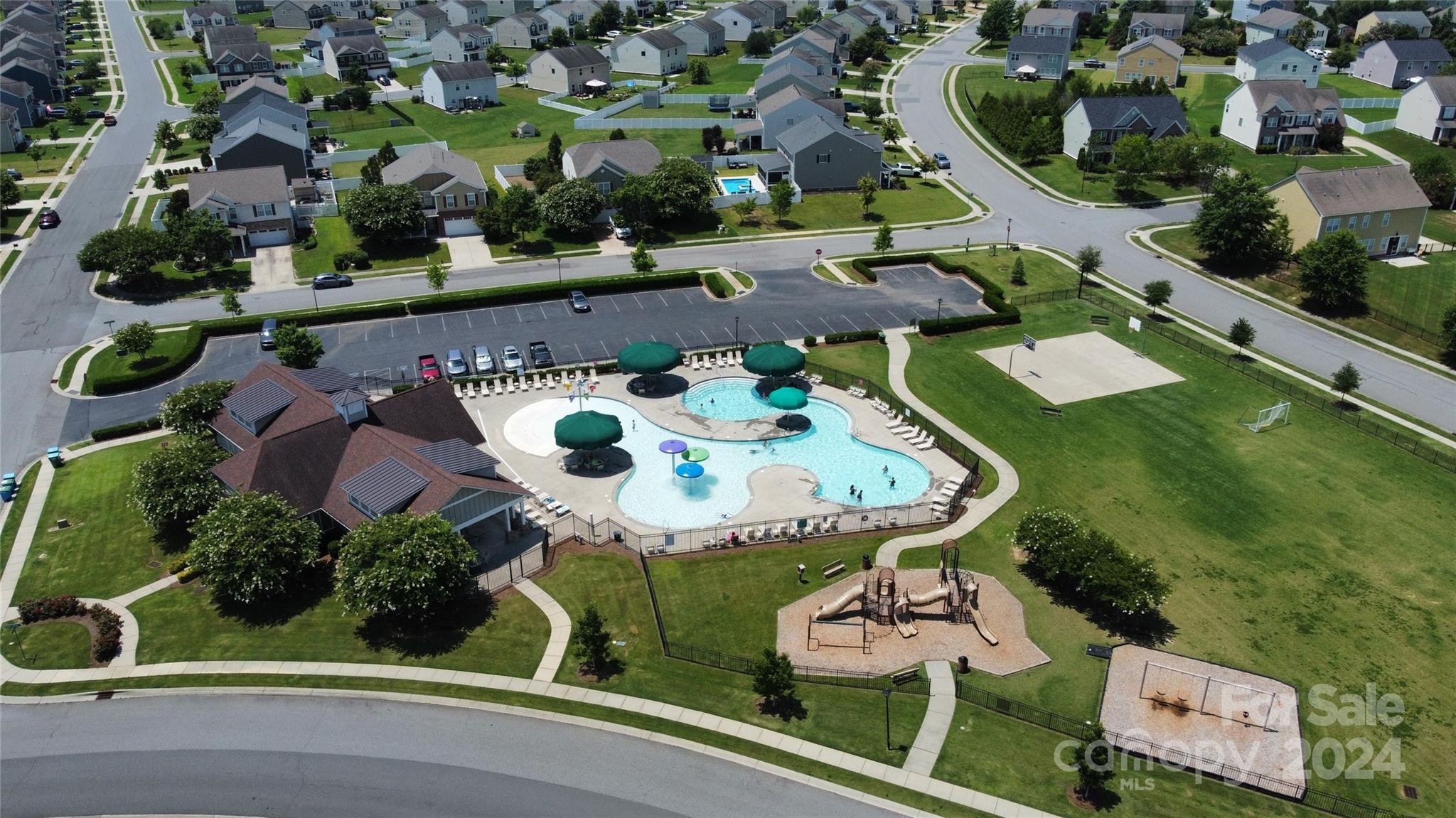 Fieldstone Farm - Residential