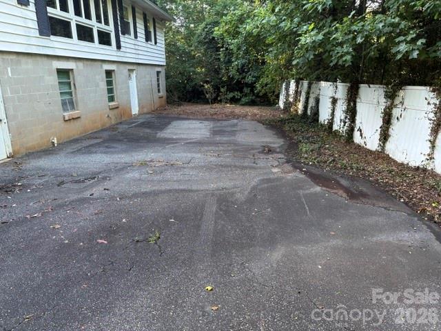255 Glengarnock Road
