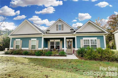 Photo of 208 Clauser Road S, Mount Holly, NC 28120 (MLS # 4412460)