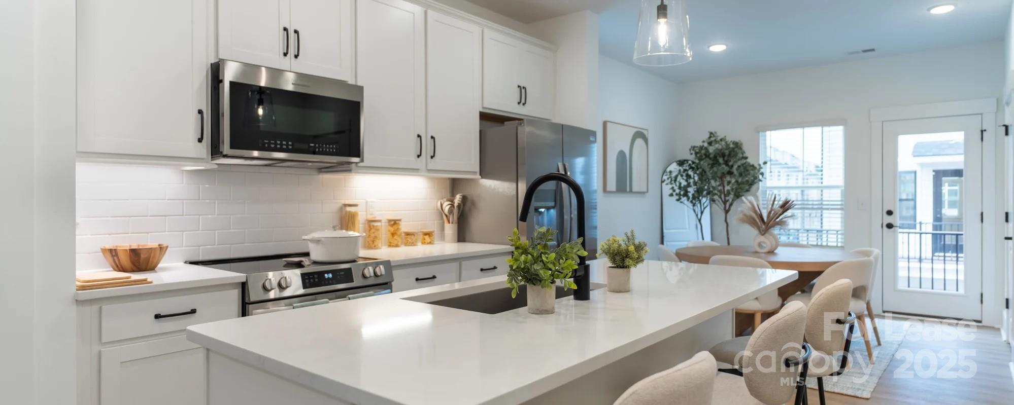 Rozzelles Ferry Rd Townhomes - Residential Lease