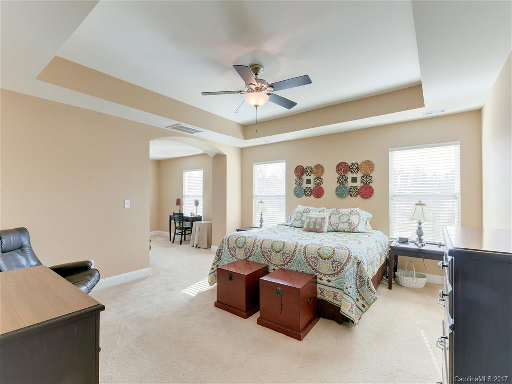 Brandon Oaks - Residential