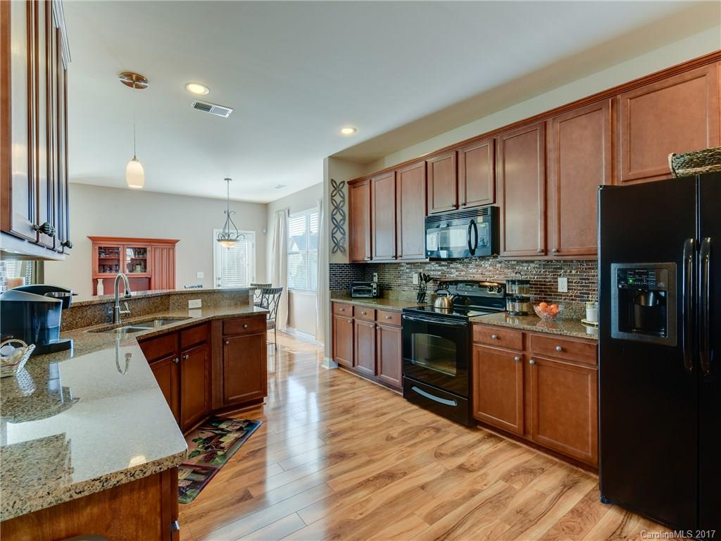 Brandon Oaks - Residential