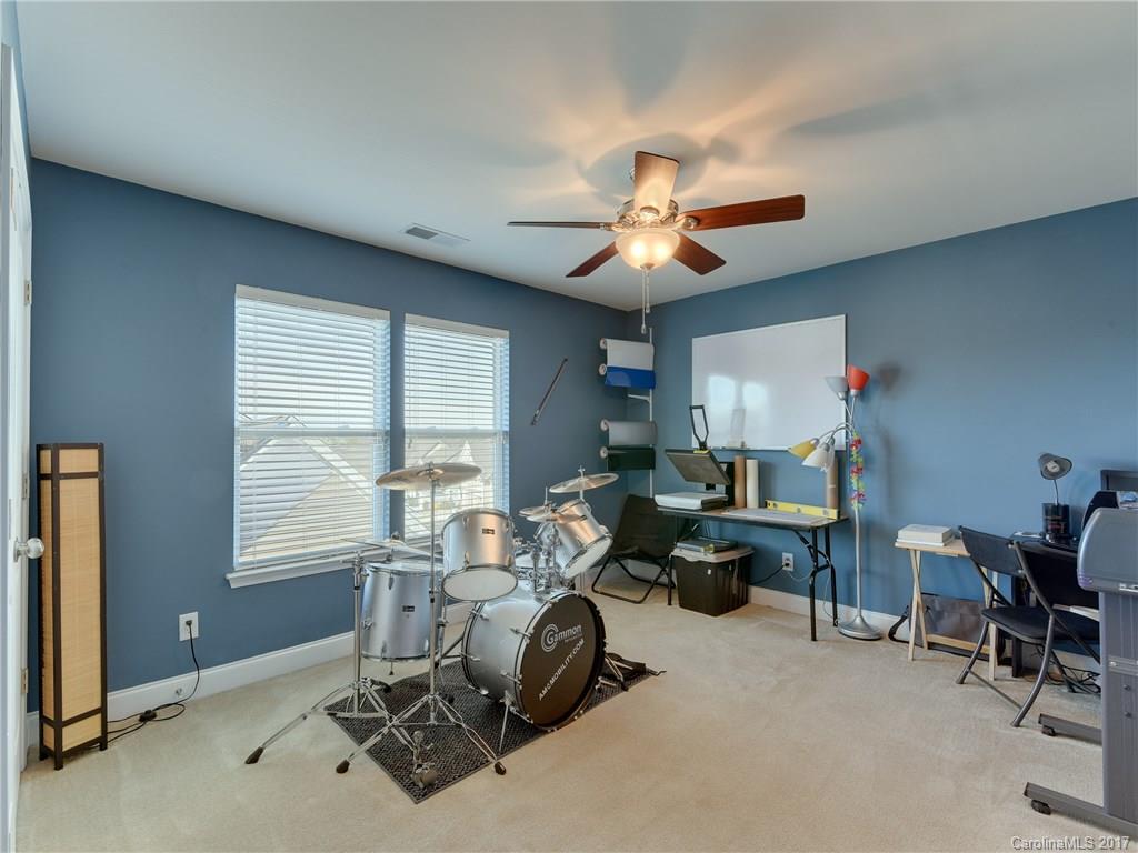 Brandon Oaks - Residential