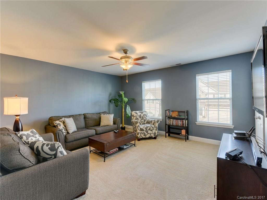 Brandon Oaks - Residential