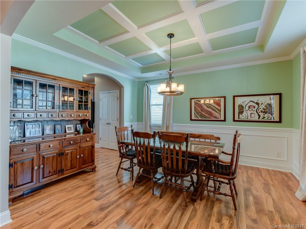 Brandon Oaks - Residential