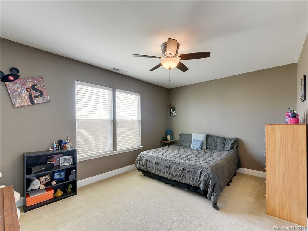 Brandon Oaks - Residential