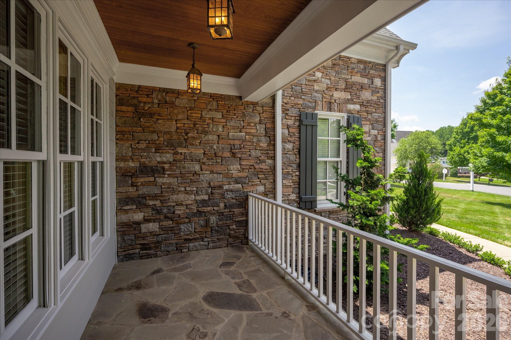 406 Belo Court
