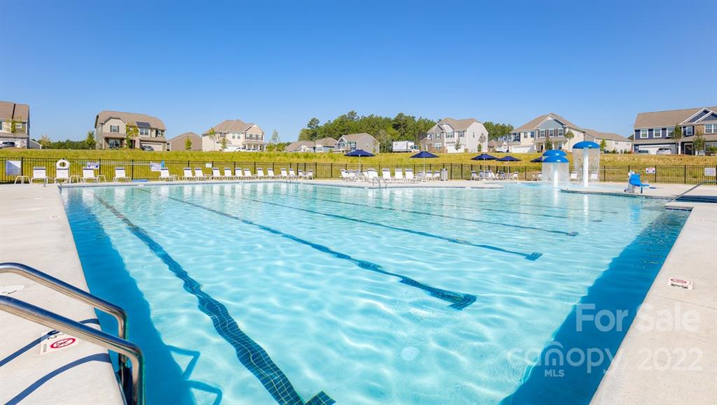 Falls Cove at Lake Norman - Residential