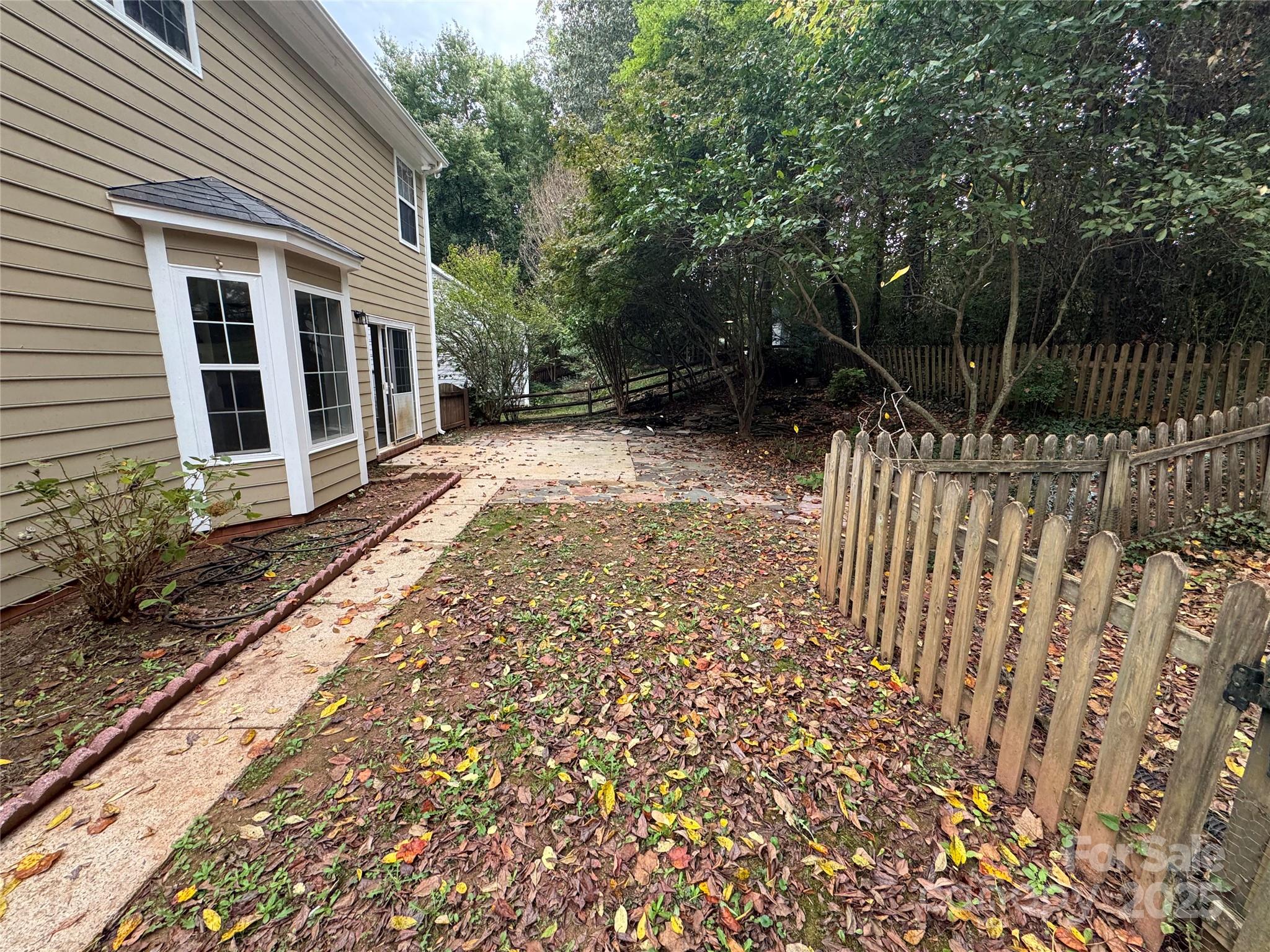 11004 Pale Hickory Lane