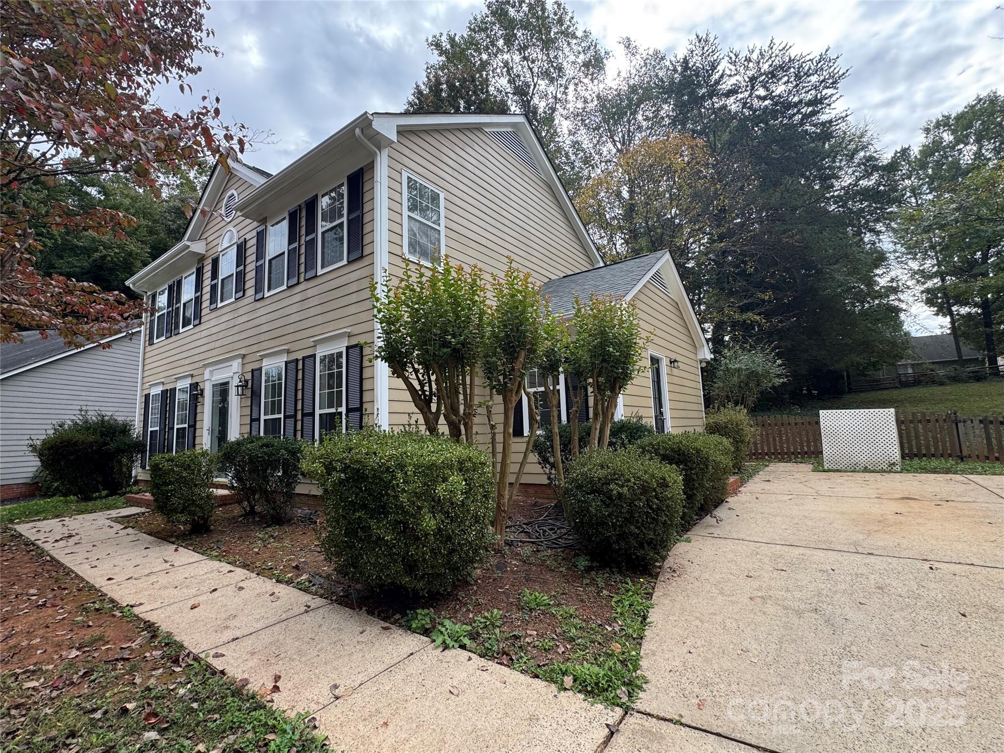 11004 Pale Hickory Lane