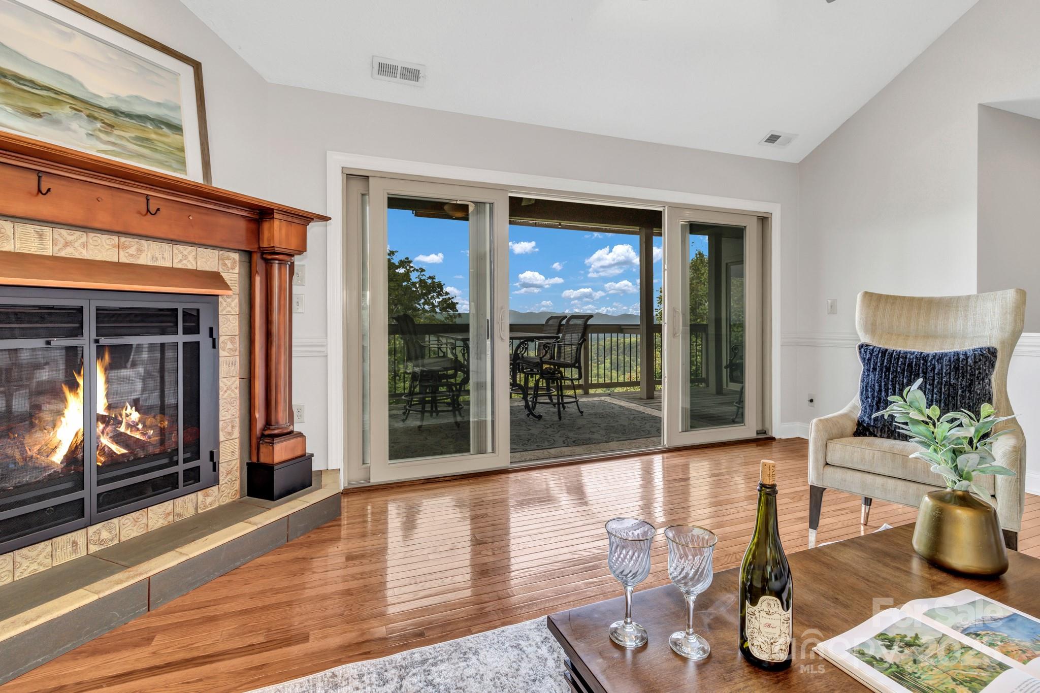 86 Distant View Drive