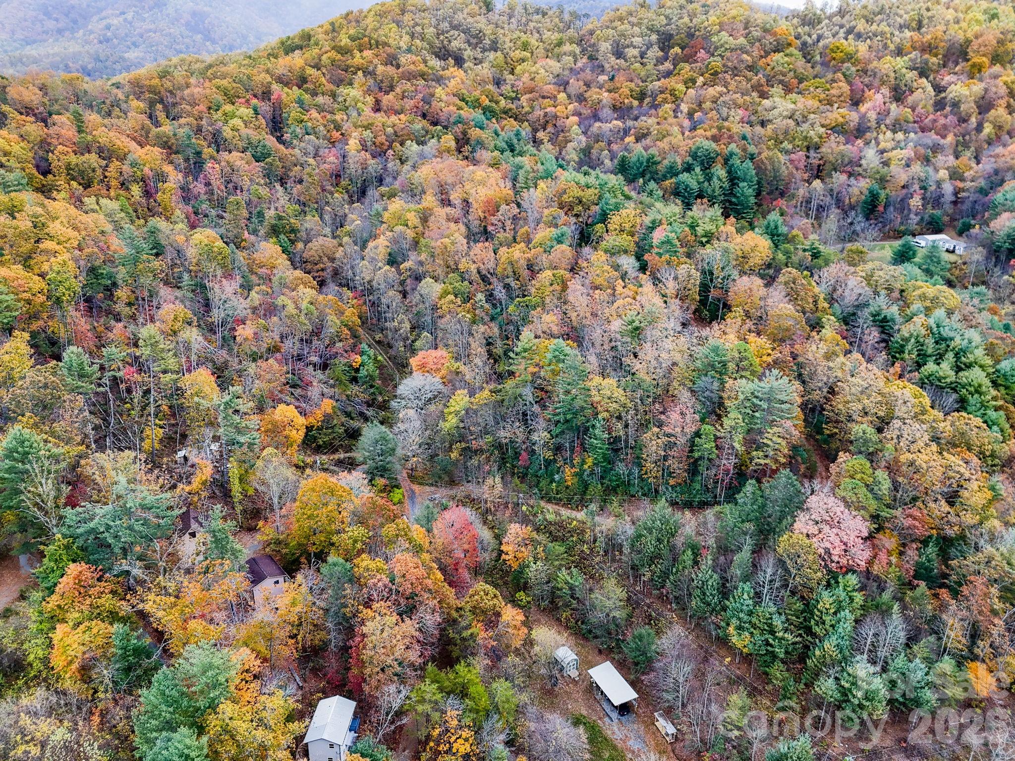 13 Spring Valley Way