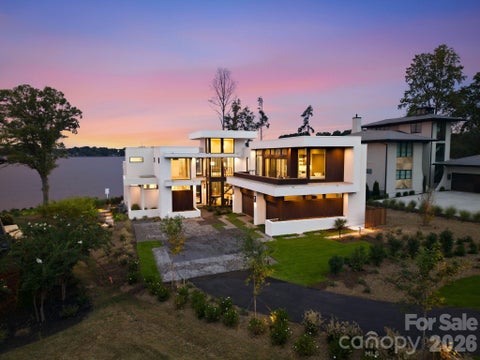 Photo of 136 Potomac Lane, Mooresville, NC 28117 (MLS # 4426026)
