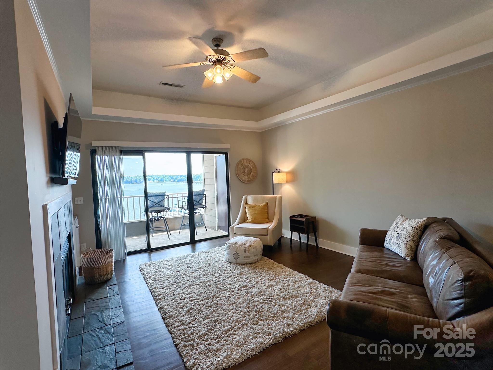 9809 Emerald Point Drive 11
