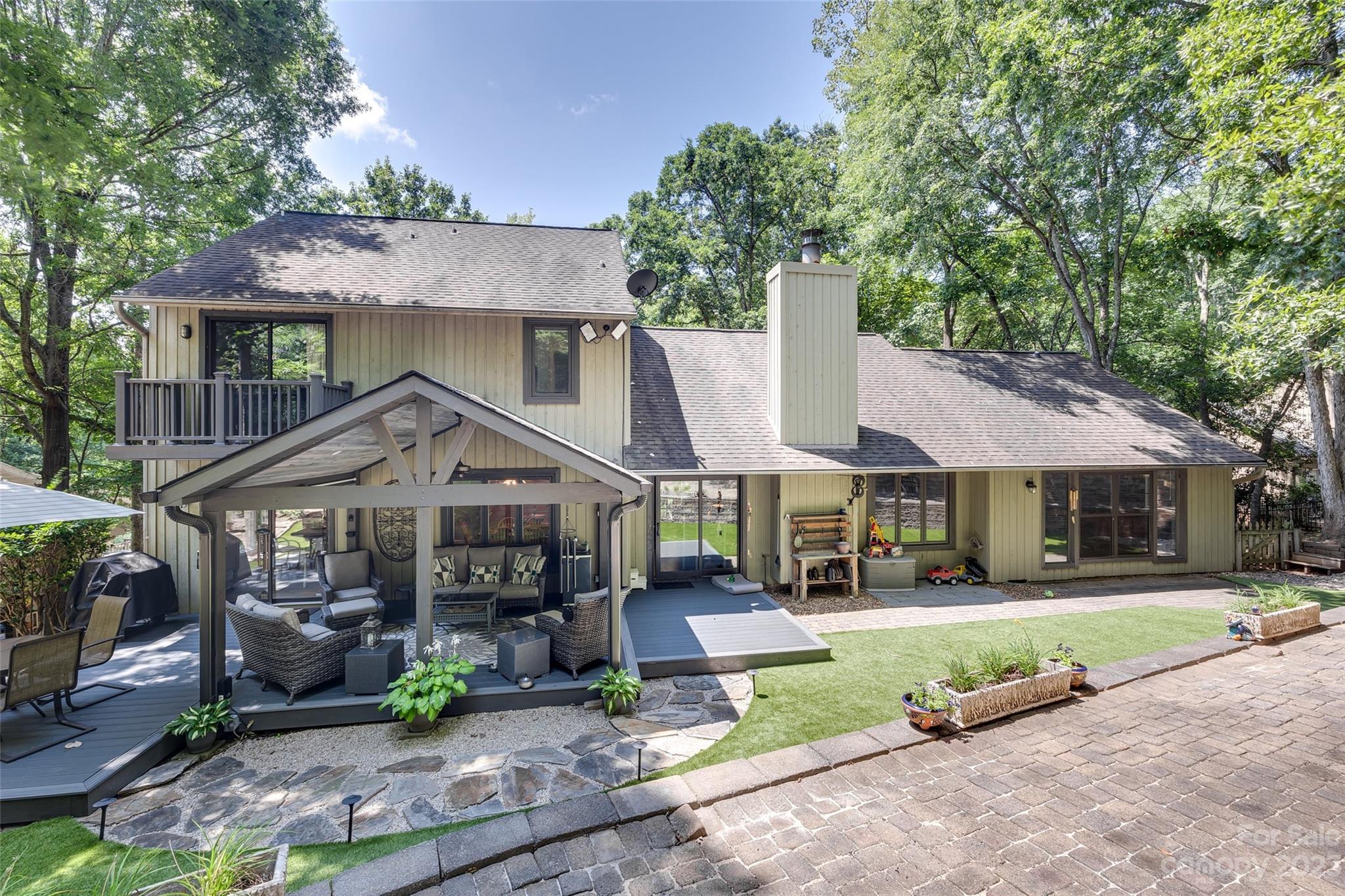 River Hills - Residential