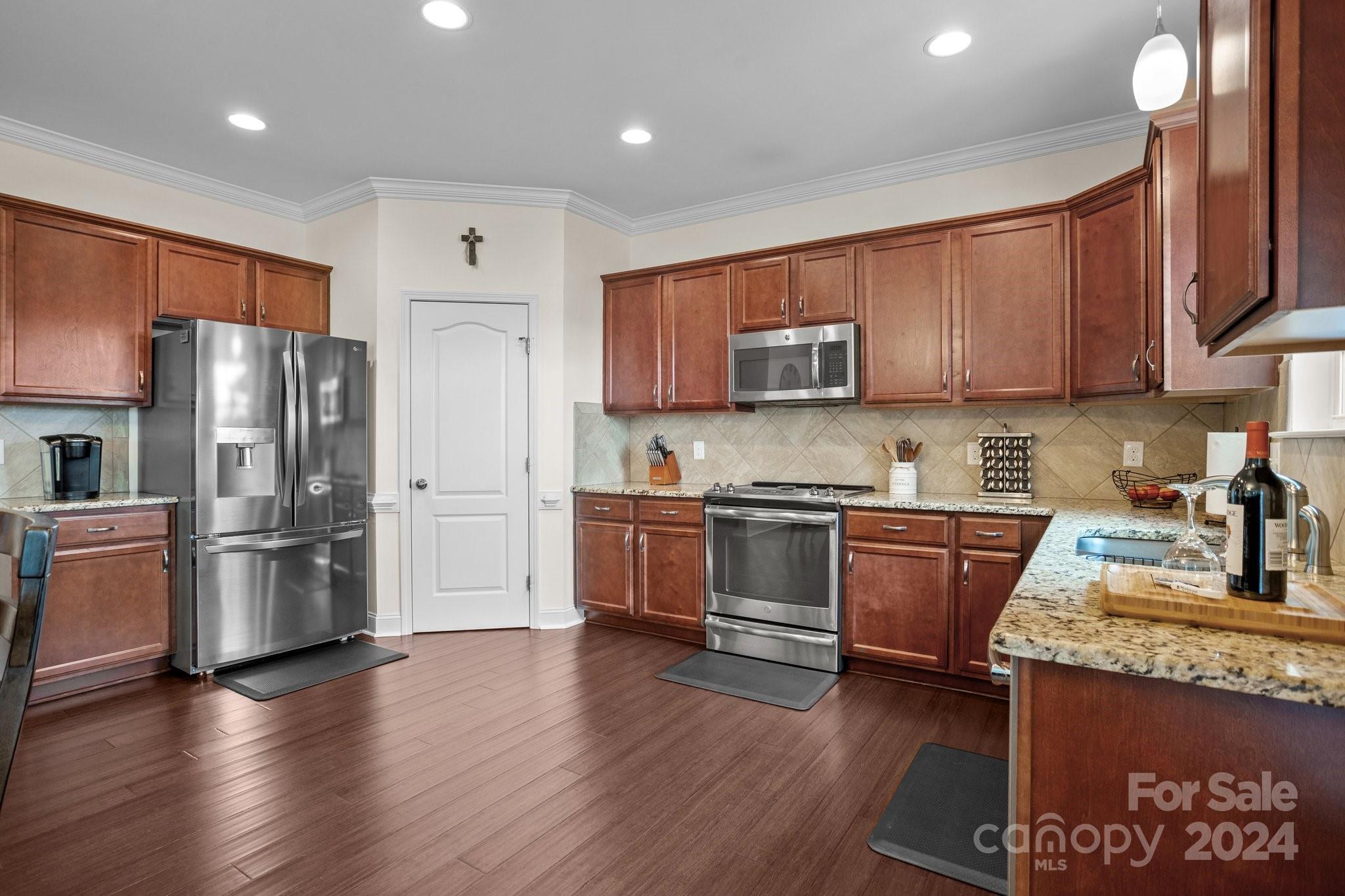 Hidden Creek - Residential