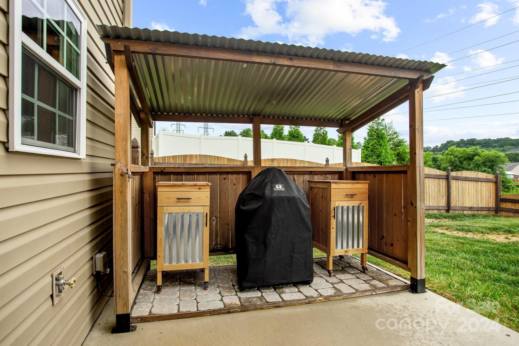 Hidden Creek - Residential