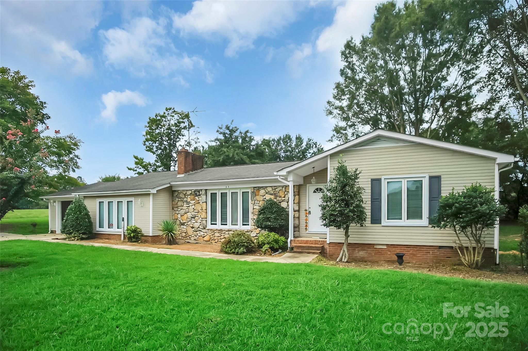 6316 Hill Gates Trail