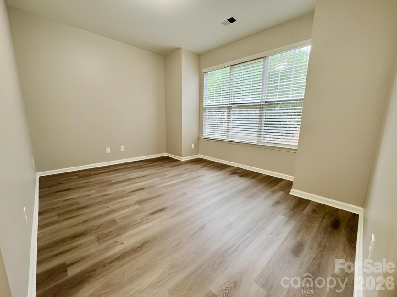 11198 Bridgewater Drive