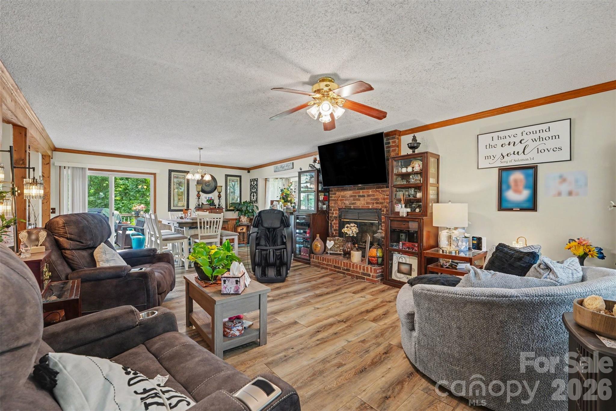 1446 32nd Street Court NE